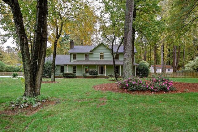 142 Scotland Drive - Photo 1