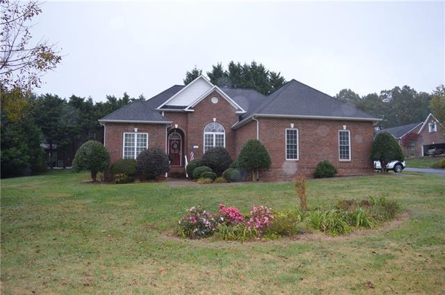 811 4th Street - Photo 1