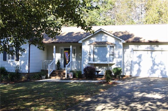 125 Elizabeth Street - Photo 1