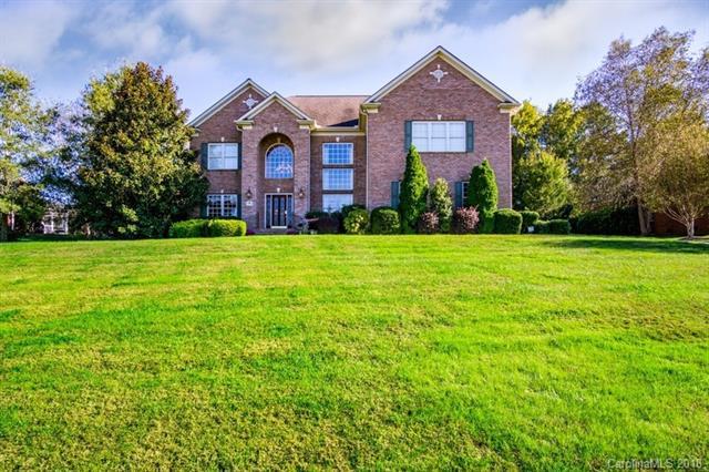 1137 Torrington Circle - Photo 1
