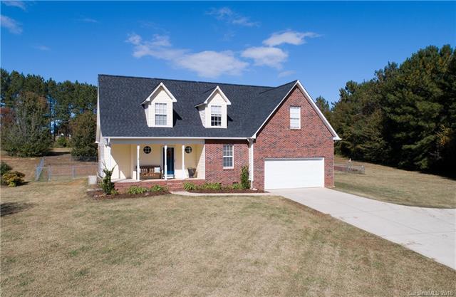 113 Ritchie Drive - Photo 1
