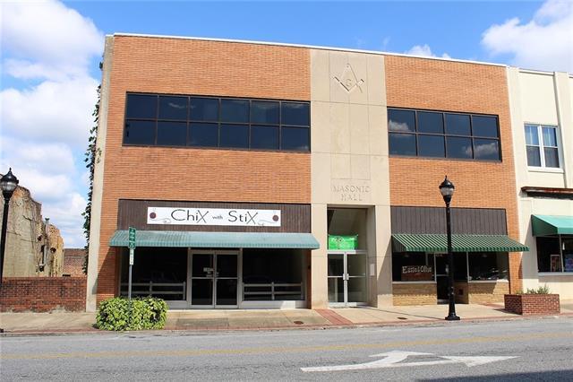 108 Main Street - Photo 1