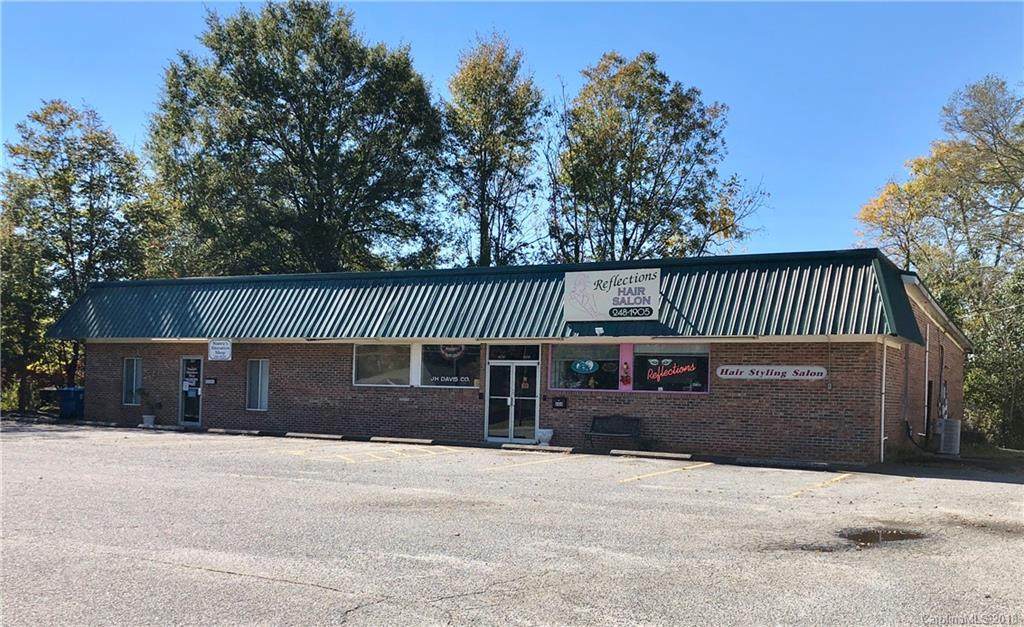 608 Broadway Street - Photo 1