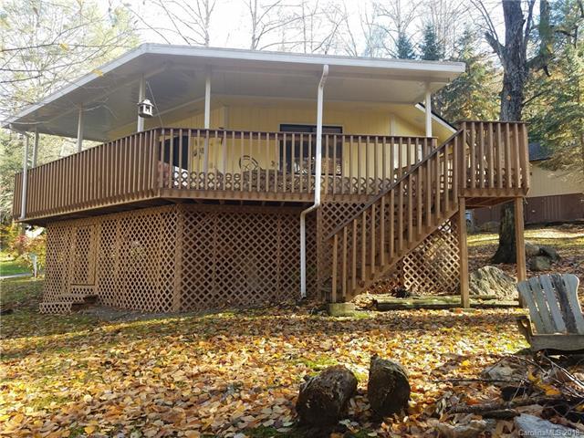 180 Hemlock Loop - Photo 1