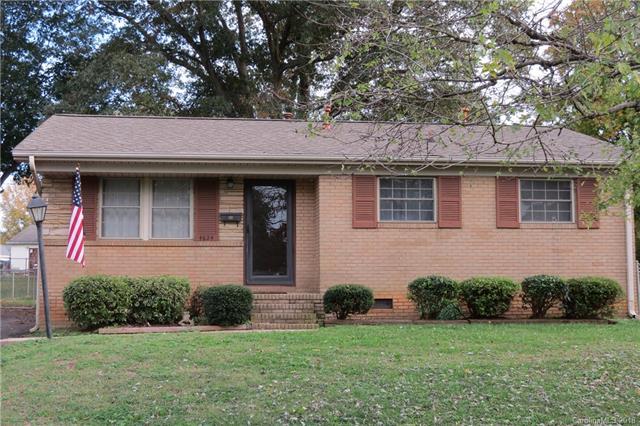 4624 Monmouth Drive - Photo 1