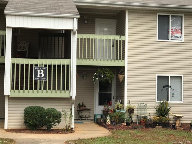 1060 Latham Court - Photo 1