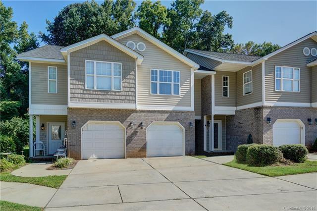 116 Sherman Oaks Lane - Photo 1