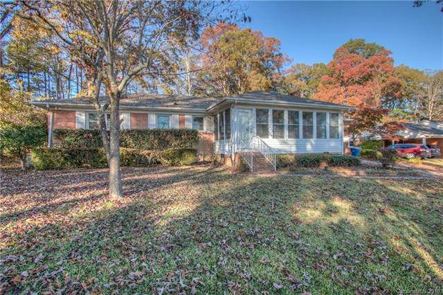 201 Forest Drive - Photo 1