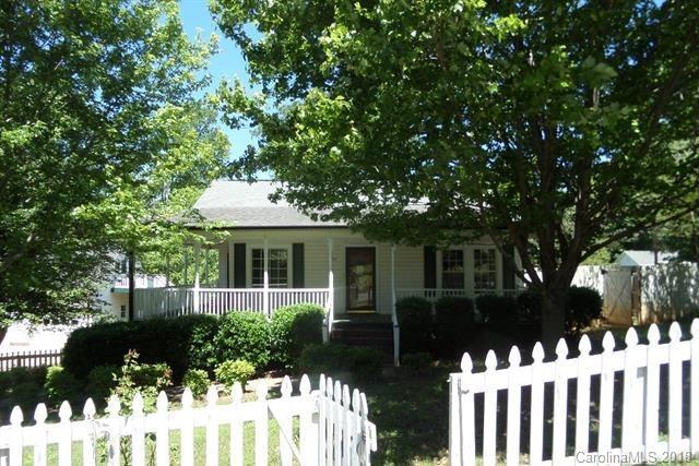 802 8th Street - Photo 1