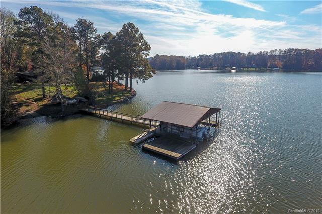 217 Hideaway Lane - Photo 1