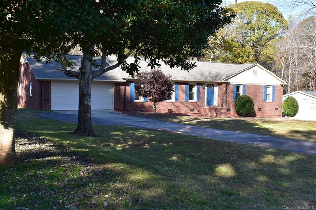 17 Forest Hill Road - Photo 1
