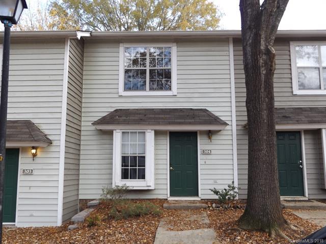 304 Heritage Parkway - Photo 1