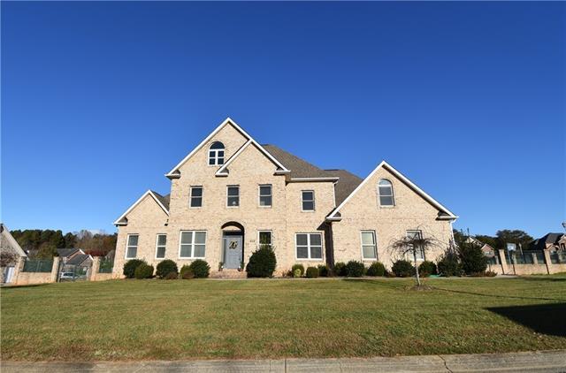 602 Gwendolyn Court - Photo 1