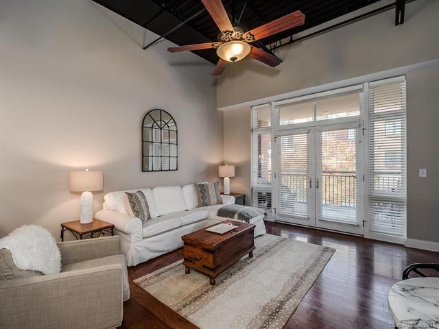 720 Governor Morrison Street - Photo 1