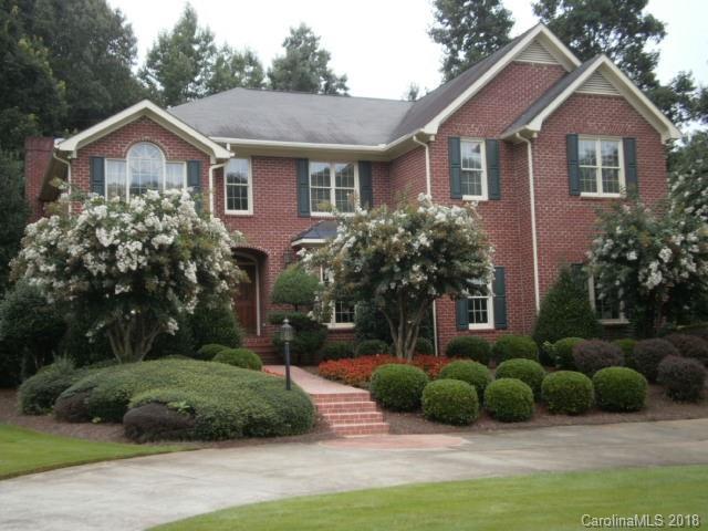 212 Fairforest Drive - Photo 1