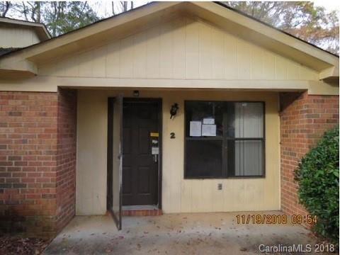 634 Hillcrest Drive - Photo 1