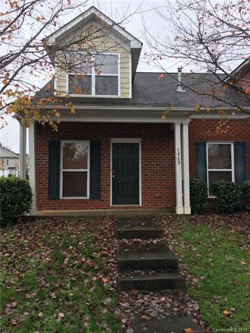 1909 Butterfly Lane - Photo 1