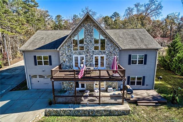 2362 Beaver Creek Road - Photo 1
