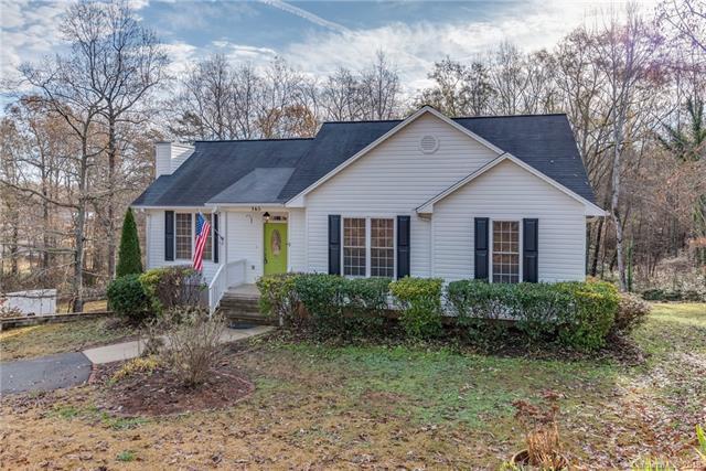 165 Hillcrest Avenue - Photo 1