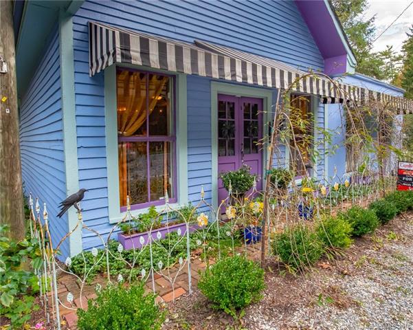 2622 Greenville Highway - Photo 1