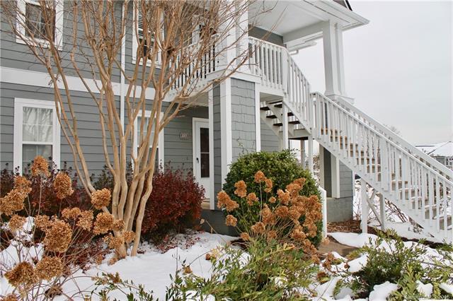 3005 Sagamore Lane - Photo 1