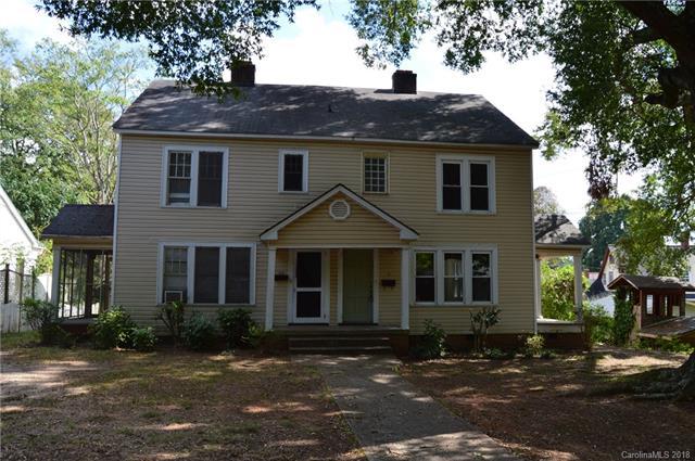 512 B Queens Court - Photo 1