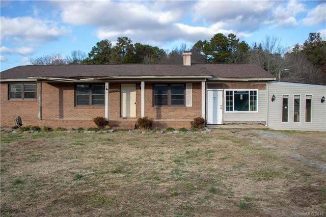 280 Pinevale Drive - Photo 1