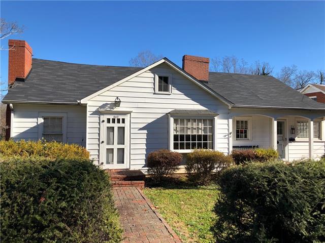 402 Beall Street - Photo 1