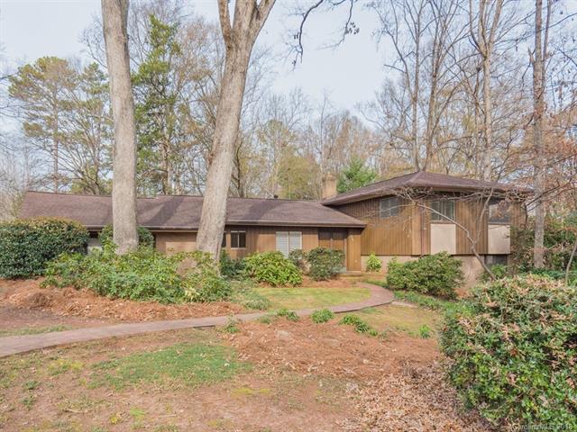 2430 Thornridge Road - Photo 1