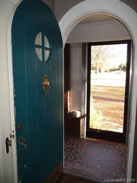 808 Zion Street - Photo 1