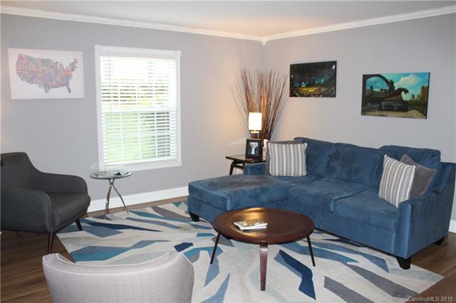 2610 Park Road - Photo 1
