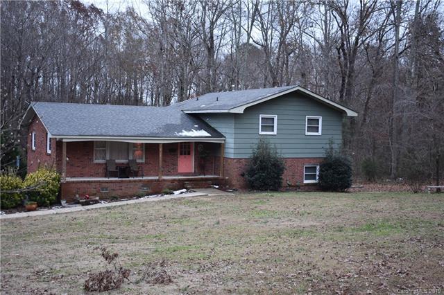 15 Lynwood Circle - Photo 1
