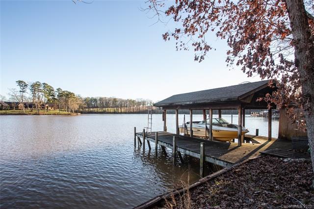 22382 Oakwood Road - Photo 1