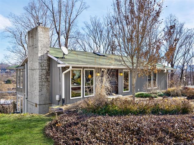 40 Grandview Drive - Photo 1