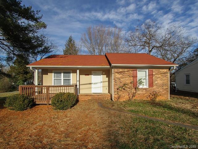 2707 Lovedale Avenue - Photo 1