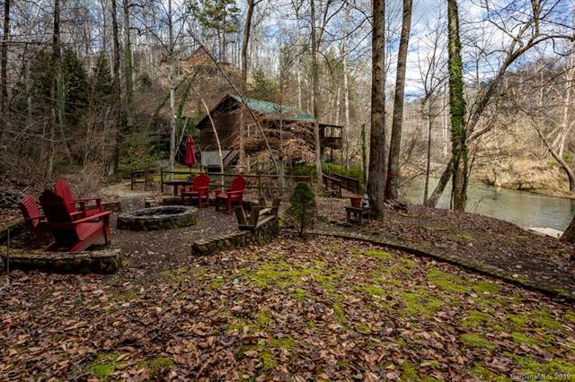 165 Raven Boulevard - Photo 1