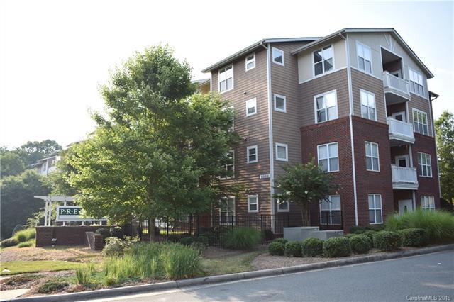1000 Woodlawn Road - Photo 1