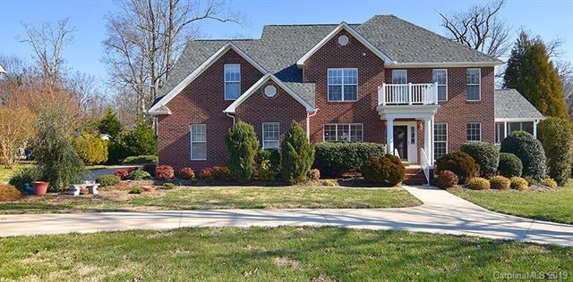 1003 Kenton Place - Photo 1