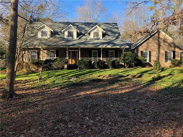 1730 Bellamy Circle - Photo 1