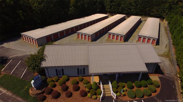 406 Daniel Road - Photo 1