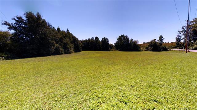 409 Daniel Road - Photo 1