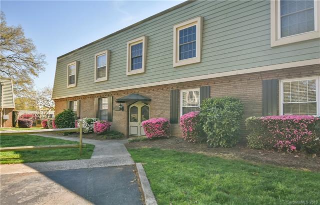 2630 Park Road - Photo 1