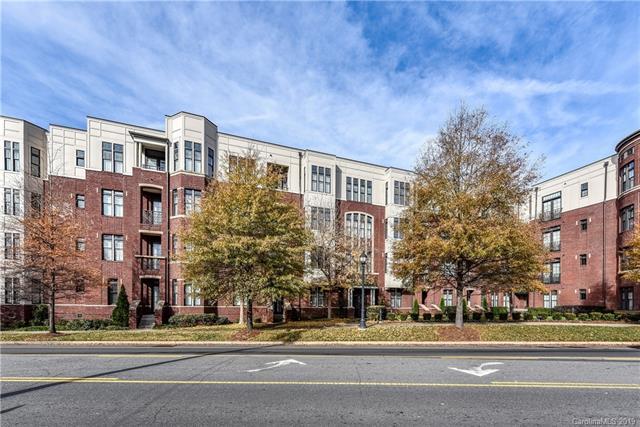 2810 Selwyn Avenue - Photo 1