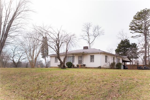 1290 Hopewell Church Road - Photo 1