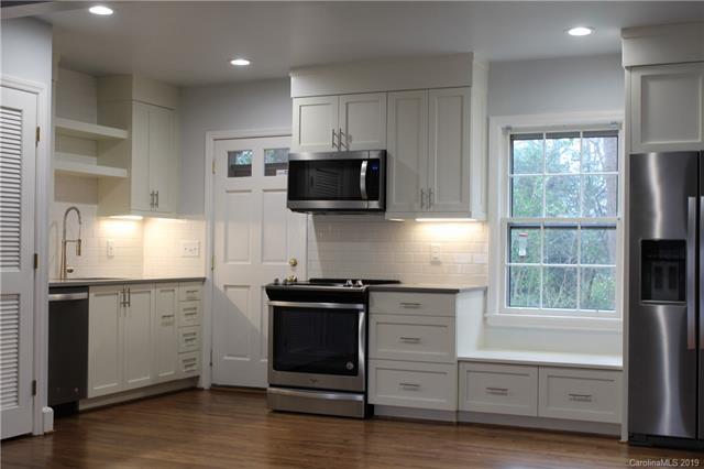 238 Dotger Avenue - Photo 1