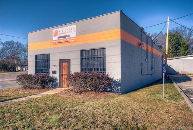 927 Main Street - Photo 1