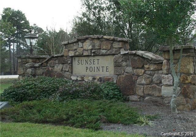 1077 Sunset Pointe Drive - Photo 1
