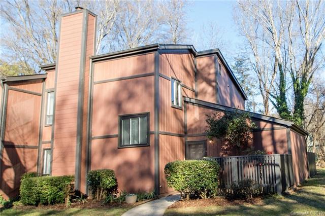 6109 Honeysuckle Lane - Photo 1