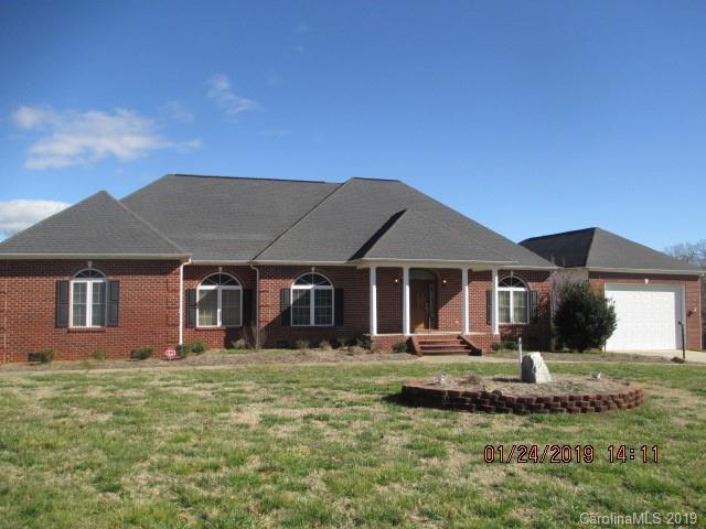 925 Saddle Drive - Photo 1