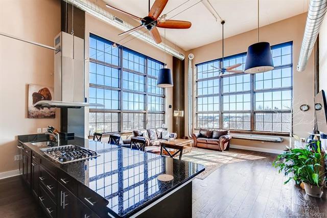 715 Graham Street - Photo 1